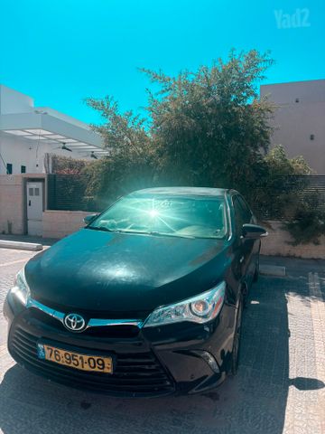 מודעת רכב טויוטה קאמרי