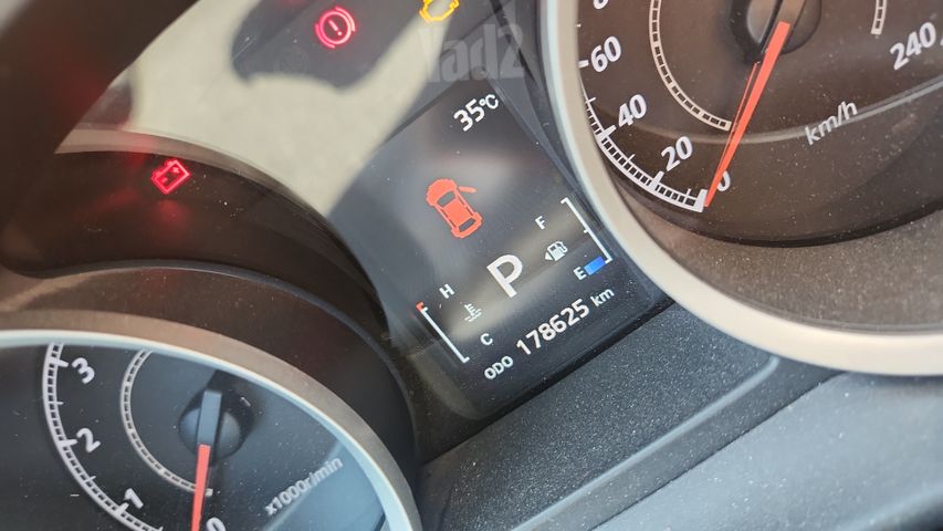 מודעת רכב מיצובישי לנסר