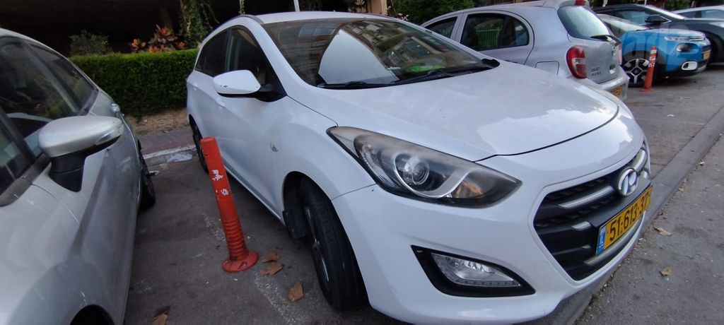 יונדאי i30