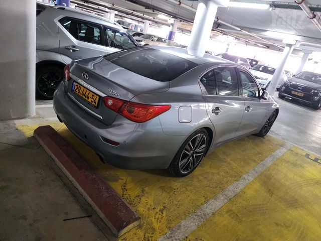 אינפיניטי Q50