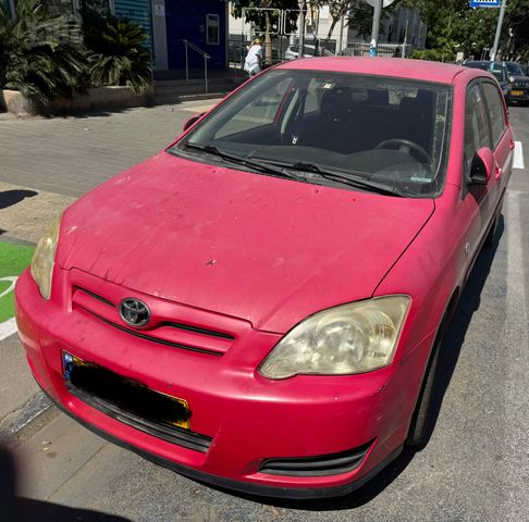טויוטה קורולה