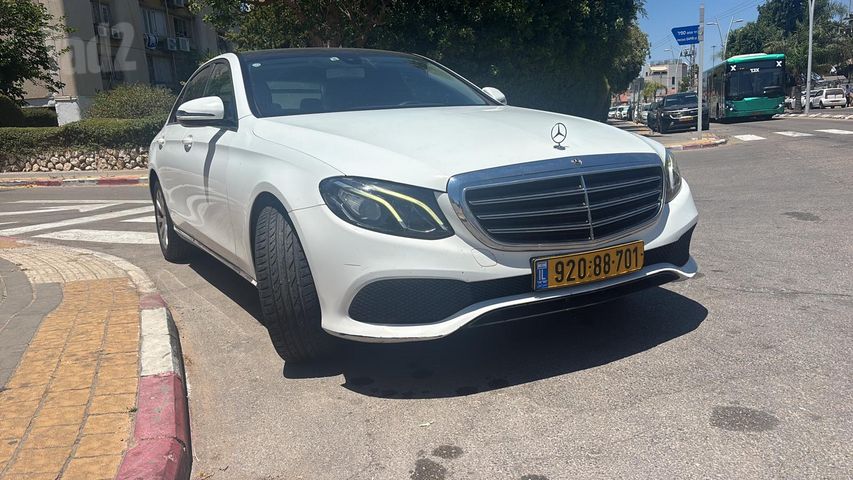 מרצדס-בנץ E-class
