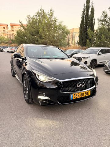 מודעת רכב אינפיניטי Q30
