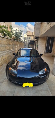 מודעת רכב מאזדה MX-5