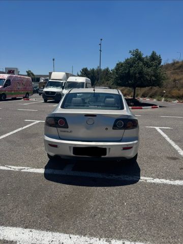 מאזדה 3