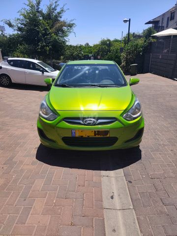 מודעת רכב יונדאי אקסנט i25