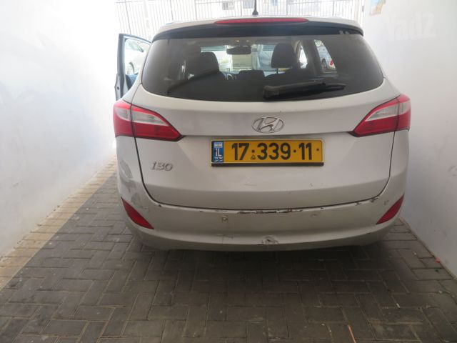 יונדאי i30