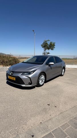 מודעת רכב טויוטה קורולה