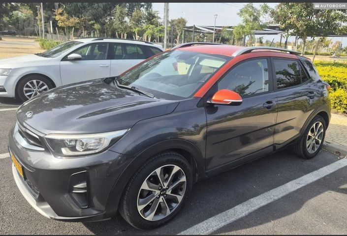 מודעת רכב קיה סטוניק