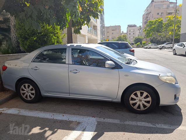 טויוטה קורולה
