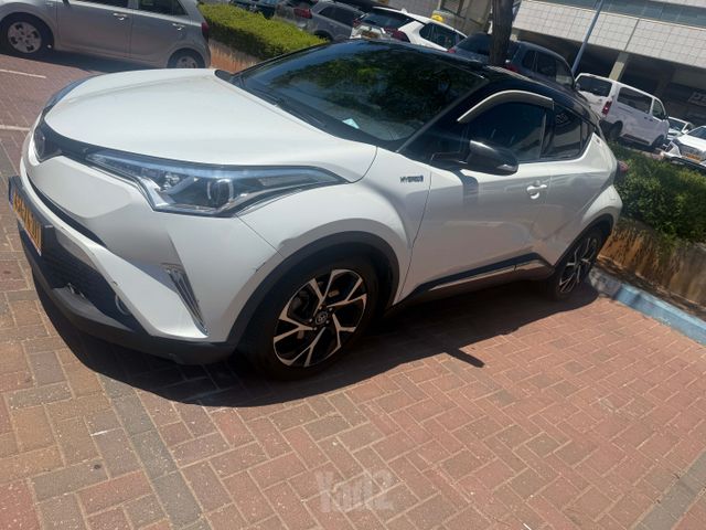 טויוטה C-HR