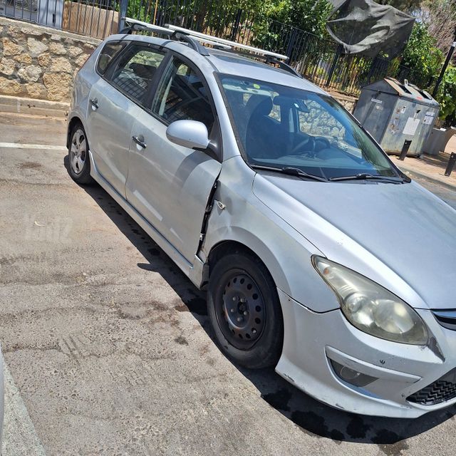 יונדאי i30