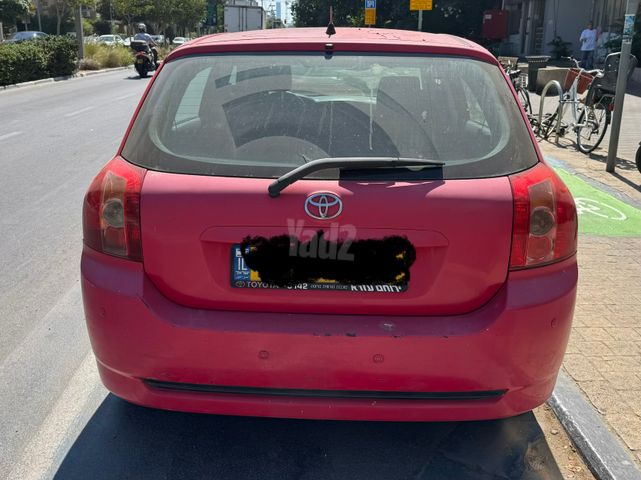 טויוטה קורולה