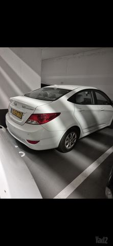 יונדאי אקסנט i25