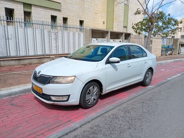 מודעת רכב סקודה ראפיד