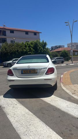 מרצדס-בנץ E-class
