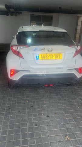 טויוטה C-HR
