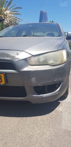 מיצובישי לנסר