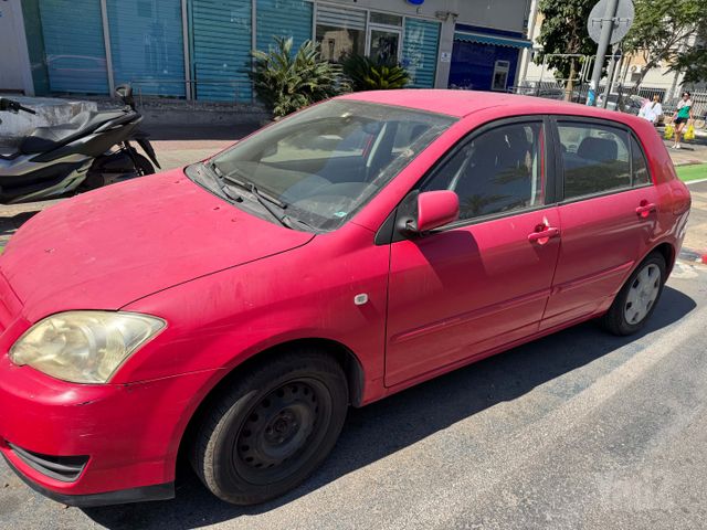 טויוטה קורולה
