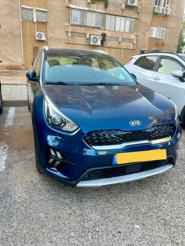 קיה נירו