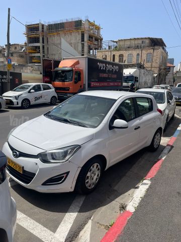יונדאי i20