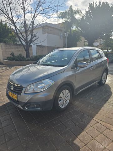 מודעת רכב סוזוקי קרוסאובר