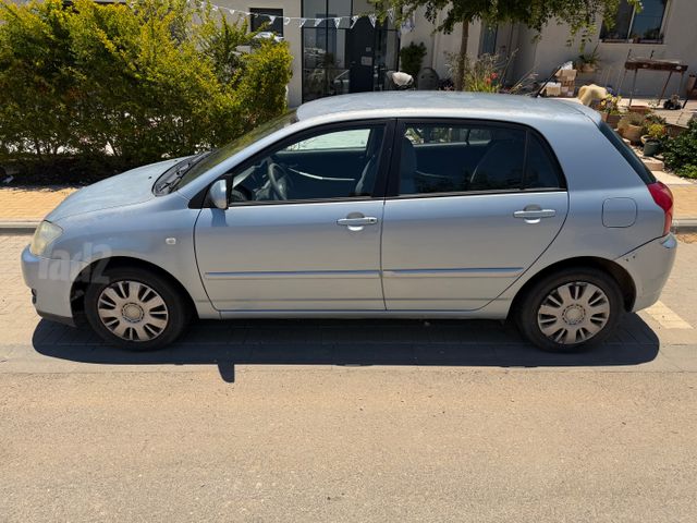 מודעת רכב טויוטה קורולה