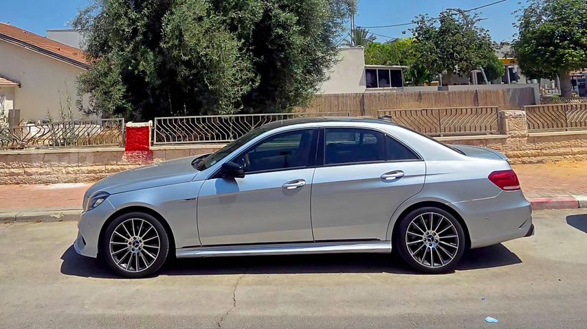 מרצדס-בנץ E-class