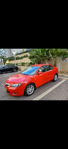 מודעת רכב מאזדה 3
