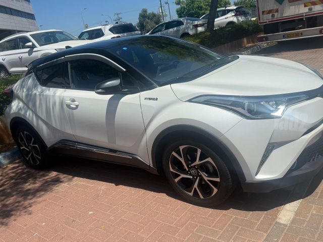 טויוטה C-HR