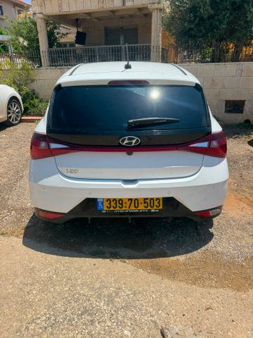 יונדאי i20