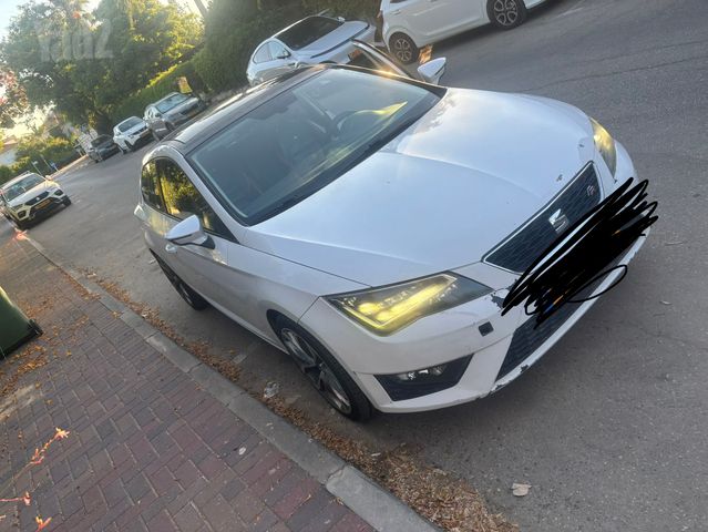 מודעת רכב סיאט לאון