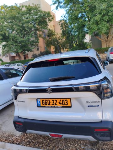 סוזוקי S-Cross