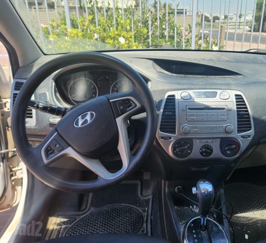 יונדאי i20