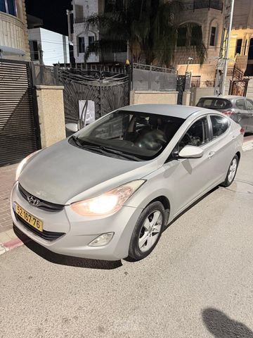 יונדאי I35