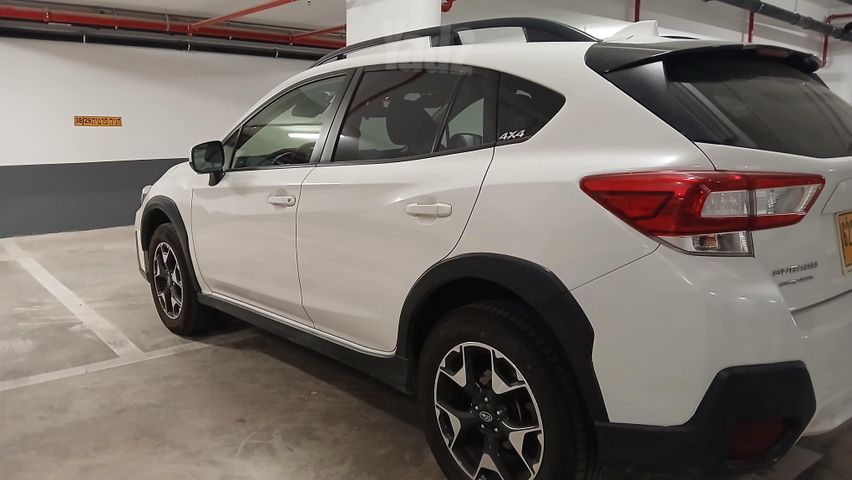 מודעת רכב סובארו XV