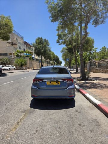 טויוטה קורולה