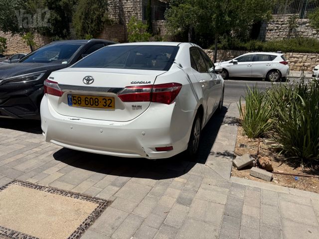 טויוטה קורולה