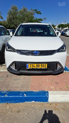 מודעת רכב ג'י.איי.סי GE3