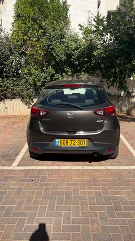 מאזדה 2