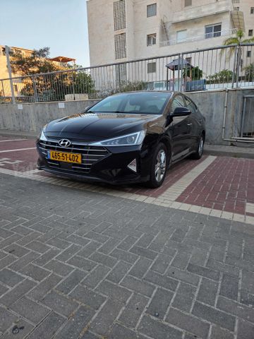 יונדאי אלנטרה