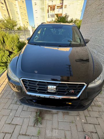 סיאט ארונה