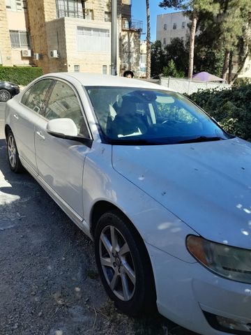 וולוו S80