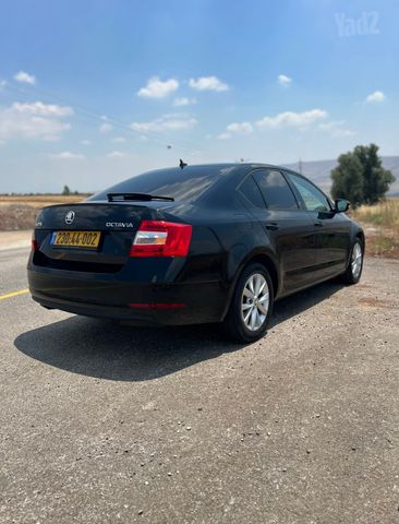סקודה אוקטביה