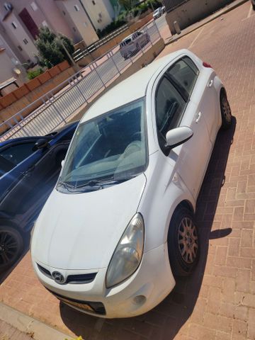 יונדאי i20