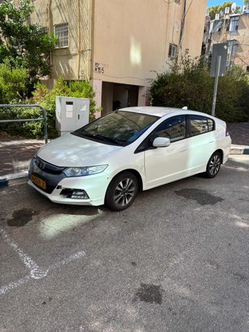 מודעת רכב הונדה אינסייט