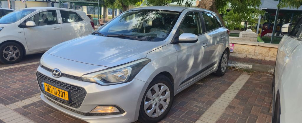 יונדאי i20