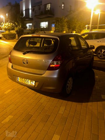 יונדאי i20