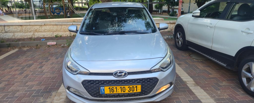 יונדאי i20