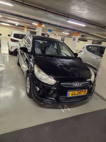 יונדאי אקסנט i25